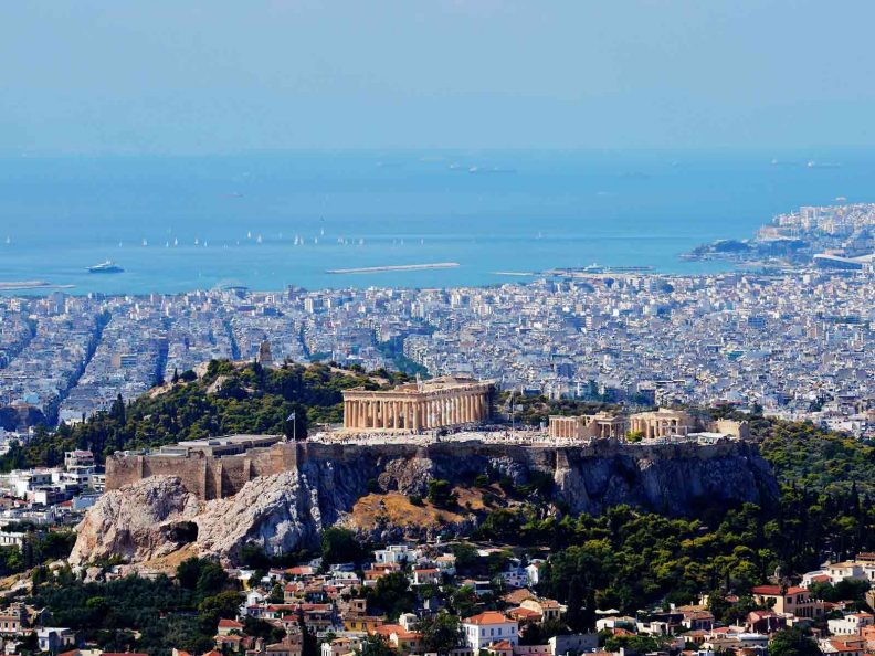 10 amazing places to enjoy in Athens