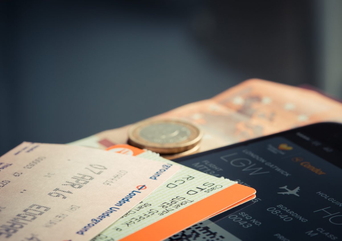 Tips for Travelling on a Budget Airplane Ticket