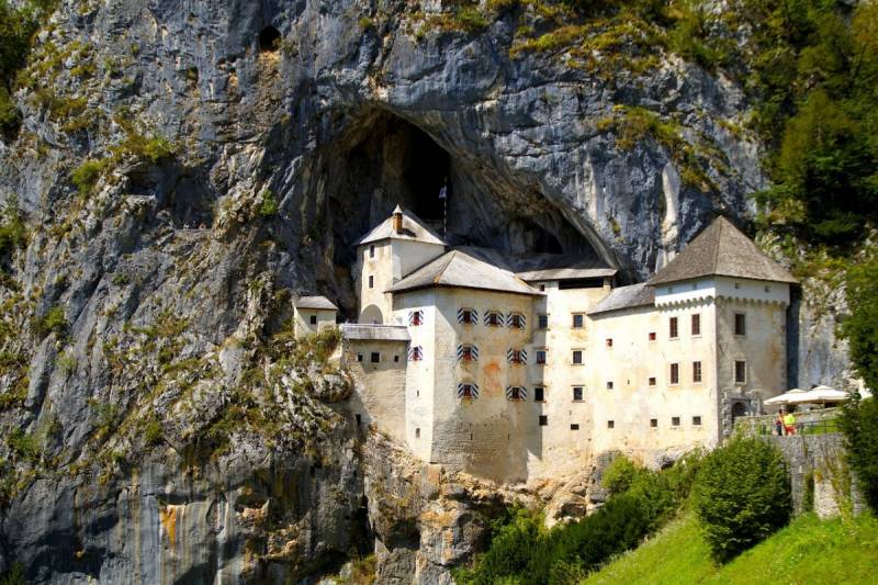 5 Most Interesting Medieval Castles in Europe