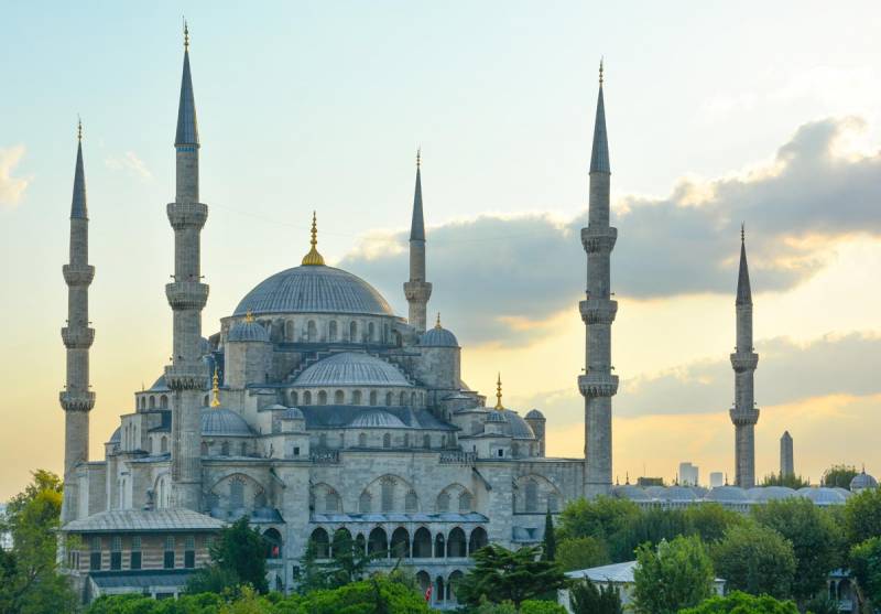 Visit the Famous Blue Mosque in Istanbul